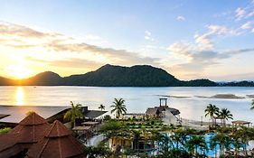 The Aiyapura Koh Chang - Complimentary Paddleboarding